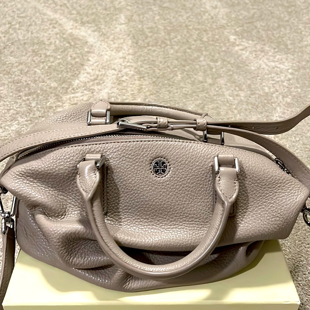 Tory Burch Handbag and Wallet Grey/Taupe soft leather